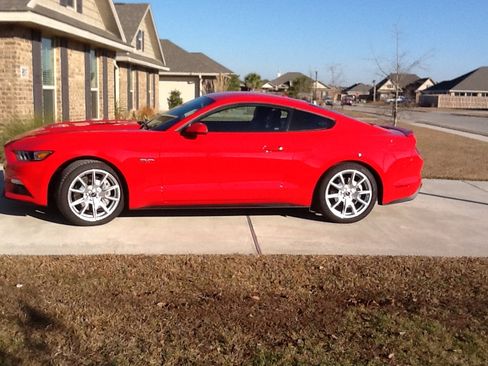 Used 2015 Ford Mustang GT Premium w/ Equipment Group 401A image 2