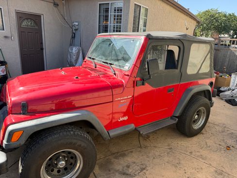 Used 1997 Jeep Wrangler Sport image 4