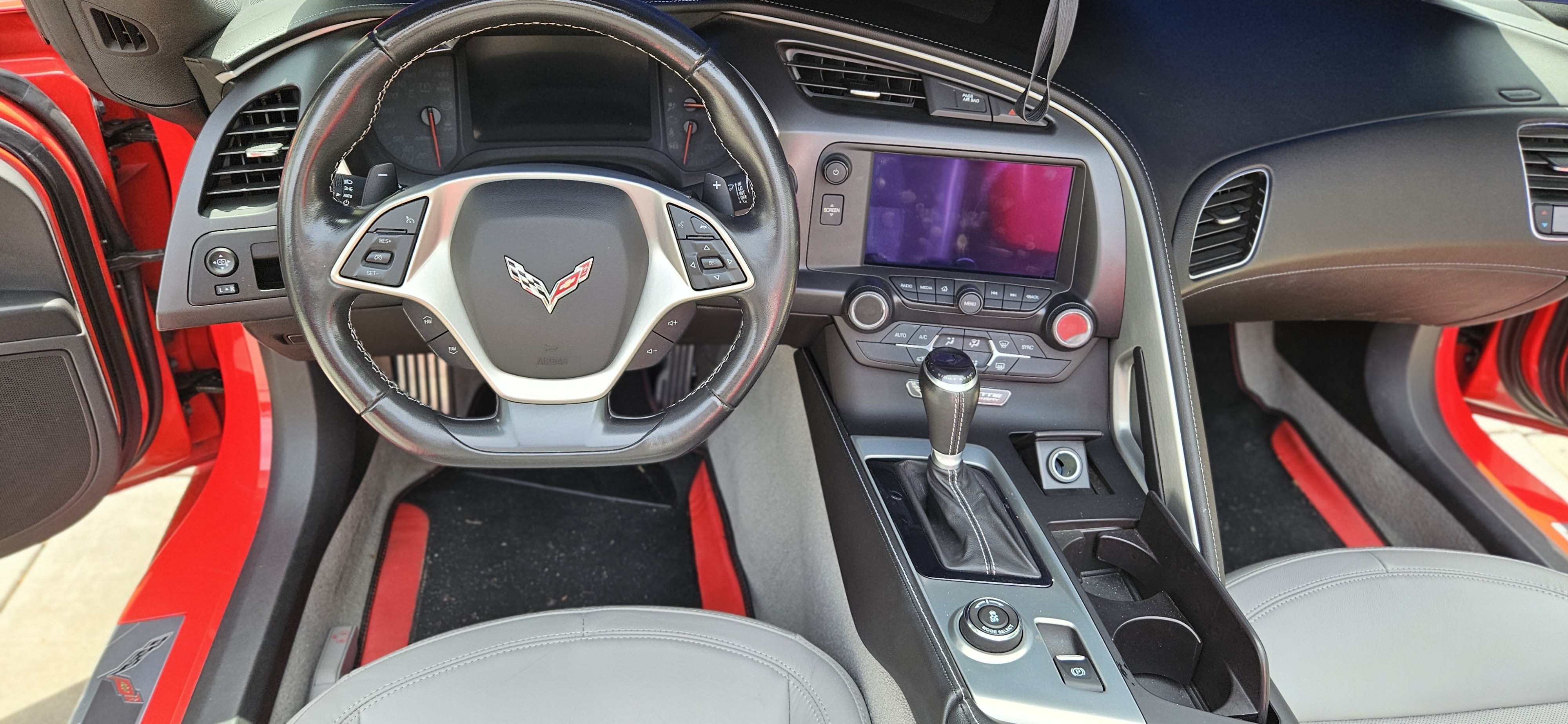 Used 2016 Chevrolet Corvette Stingray Convertible w/ Battery Protection Package RWD image 20