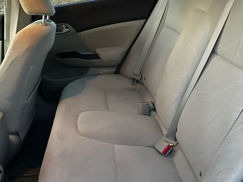 Used 2012 Honda Civic LX image 9