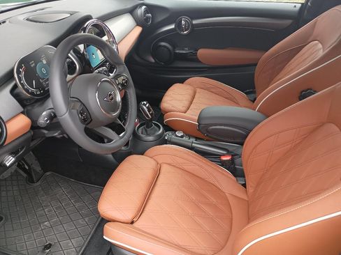 Used 2024 MINI Cooper S w/ Signature Upholstery Package image 6