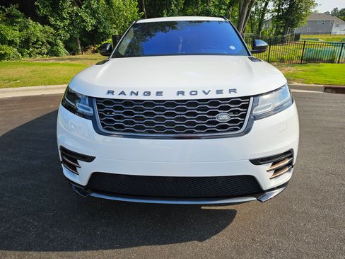 Used 2018 Land Rover Range Rover Velar R-Dynamic SE image 2
