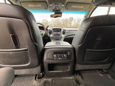 Used 2016 GMC Yukon Denali w/ Open Road Package image 8