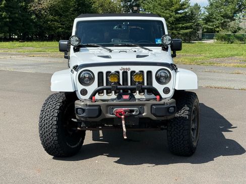 Used 2016 Jeep Wrangler Unlimited Sahara AWD/4WD image 21