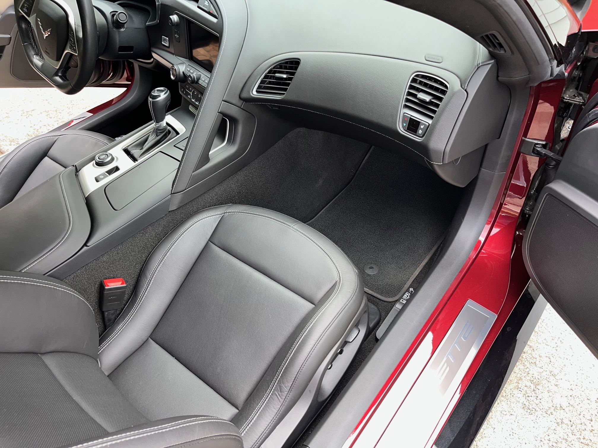 Used 2019 Chevrolet Corvette Grand Sport RWD image 11