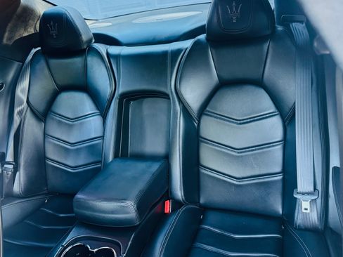 Used 2014 Maserati GranTurismo MC image 12