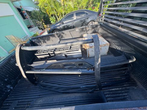 Used 2000 GMC Sierra 1500 2WD Extended Cab image 5