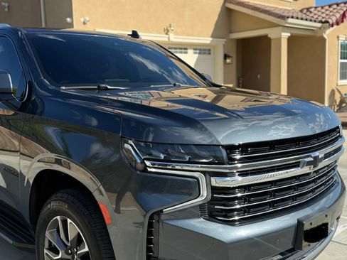Used 2021 Chevrolet Tahoe LT w/ LT Signature Package image 6