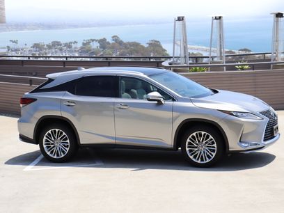 Used 2022 Lexus RX 450h AWD w/ Luxury Package