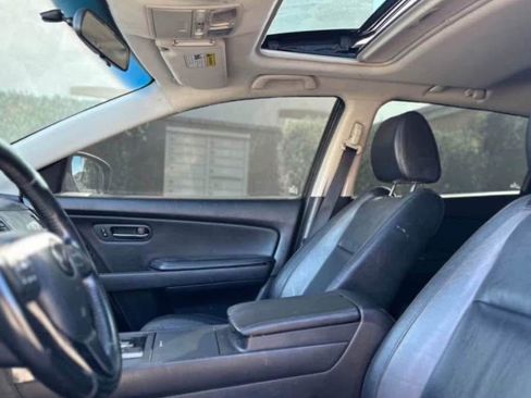 Used 2010 MAZDA CX-9 Touring w/ Moonroof & Bose Audio Pkg image 8