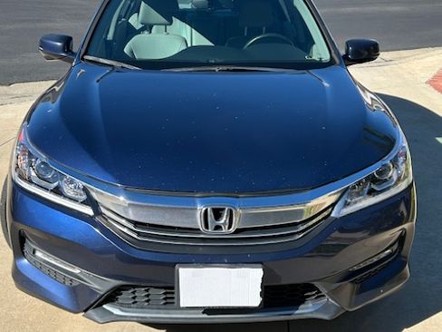 Used 2016 Honda Accord EX-L image 1