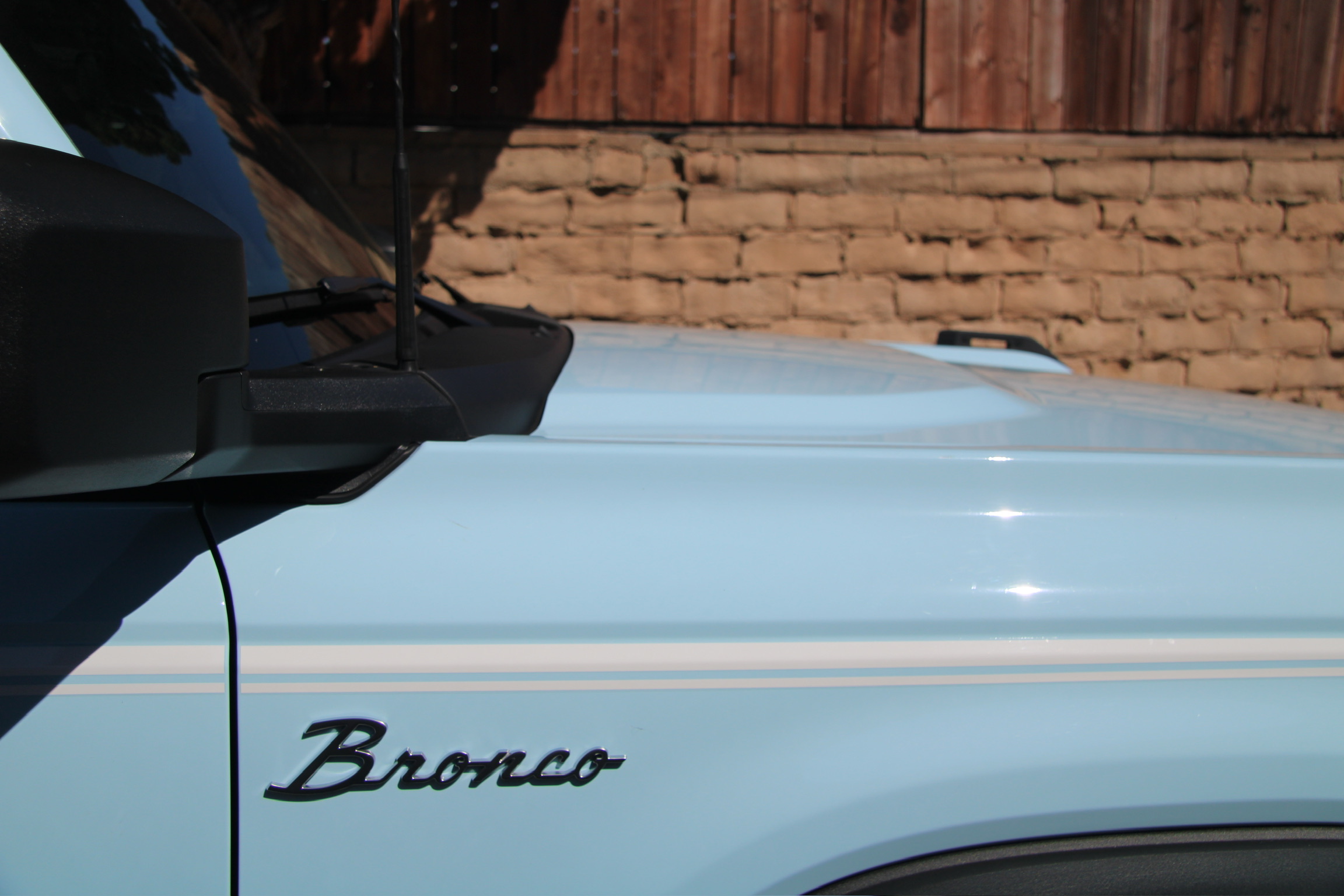 Used 2024 Ford Bronco Heritage Edition AWD/4WD image 2