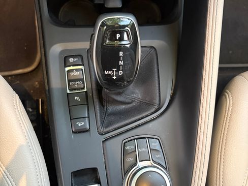 Used 2021 BMW X1 xDrive28i w/ Convenience Package AWD/4WD image 10