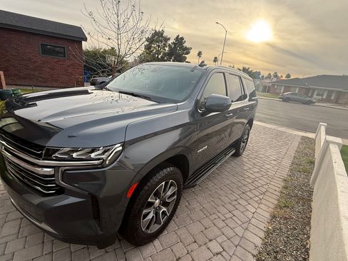 Used 2021 Chevrolet Tahoe LT image 1
