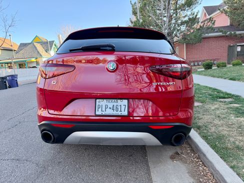 Used 2019 Alfa Romeo Stelvio Ti Sport w/ Quick Order Package 22S Sport image 6