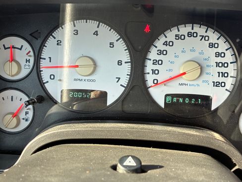 Used 2005 Dodge Ram 1500 Truck SLT RWD image 8
