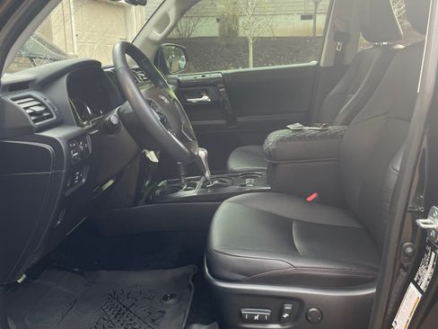 Used 2022 Toyota 4Runner TRD Pro image 6