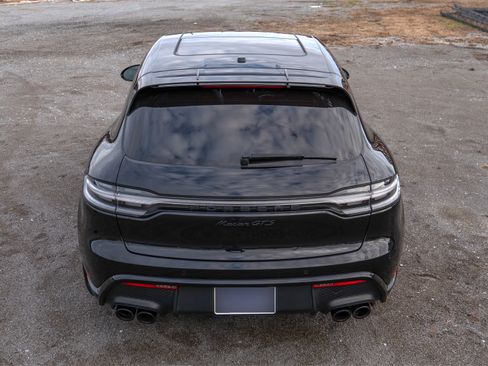 Used 2022 Porsche Macan GTS image 9