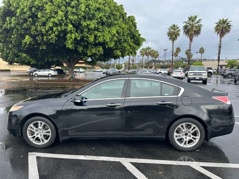 Used 2009 Acura TL w/ Technology Package image 2