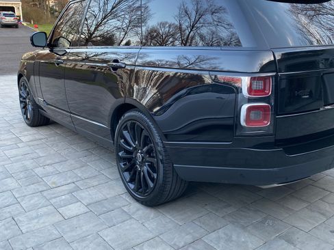 Used 2020 Land Rover Range Rover Long Wheelbase HSE image 4