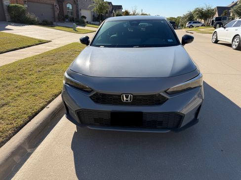 Used 2025 Honda Civic Sport Touring image 1