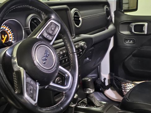 Used 2022 Jeep Wrangler Unlimited Sahara w/ LED Lighting Group image 6