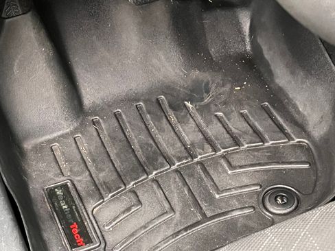 Used 2015 Honda Fit EX image 16