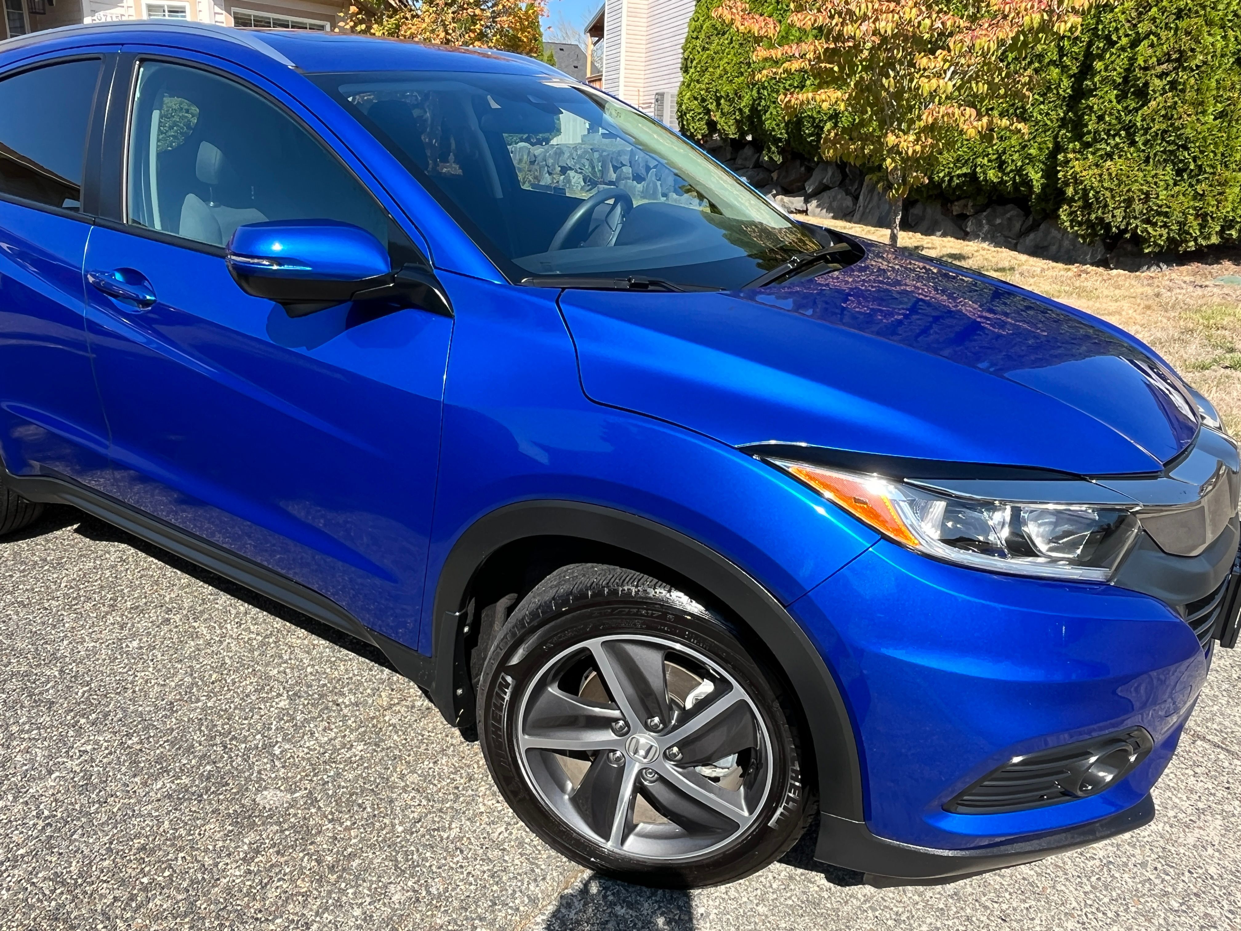 Used 2021 Honda HR-V EX image 12
