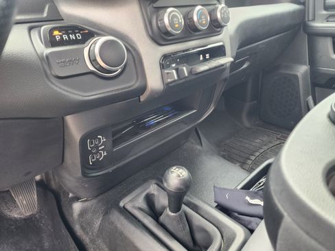 Used 2020 RAM 3500 Tradesman w/ Chrome Appearance Group image 22