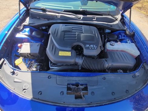 Used 2018 Dodge Charger GT image 13