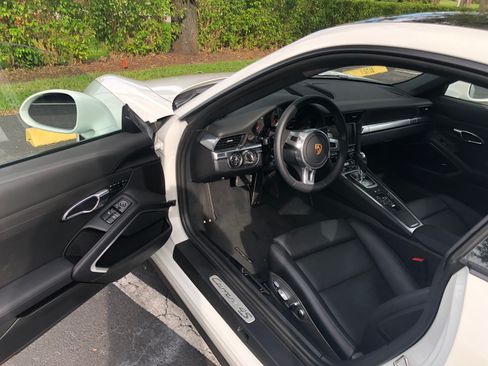 Used 2016 Porsche 911 Carrera 4S image 11