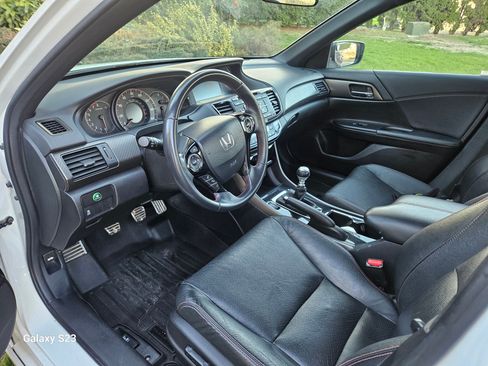 Used 2017 Honda Accord Sport Special Edition image 5