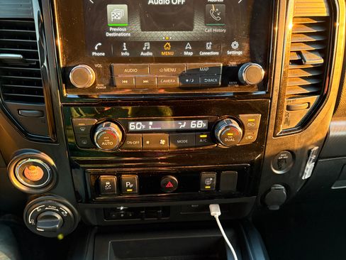 Used 2020 Nissan Titan PRO-4X w/ Pro-4x Utility Package image 8