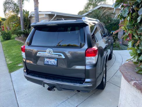 Used 2010 Toyota 4Runner SR5 image 8