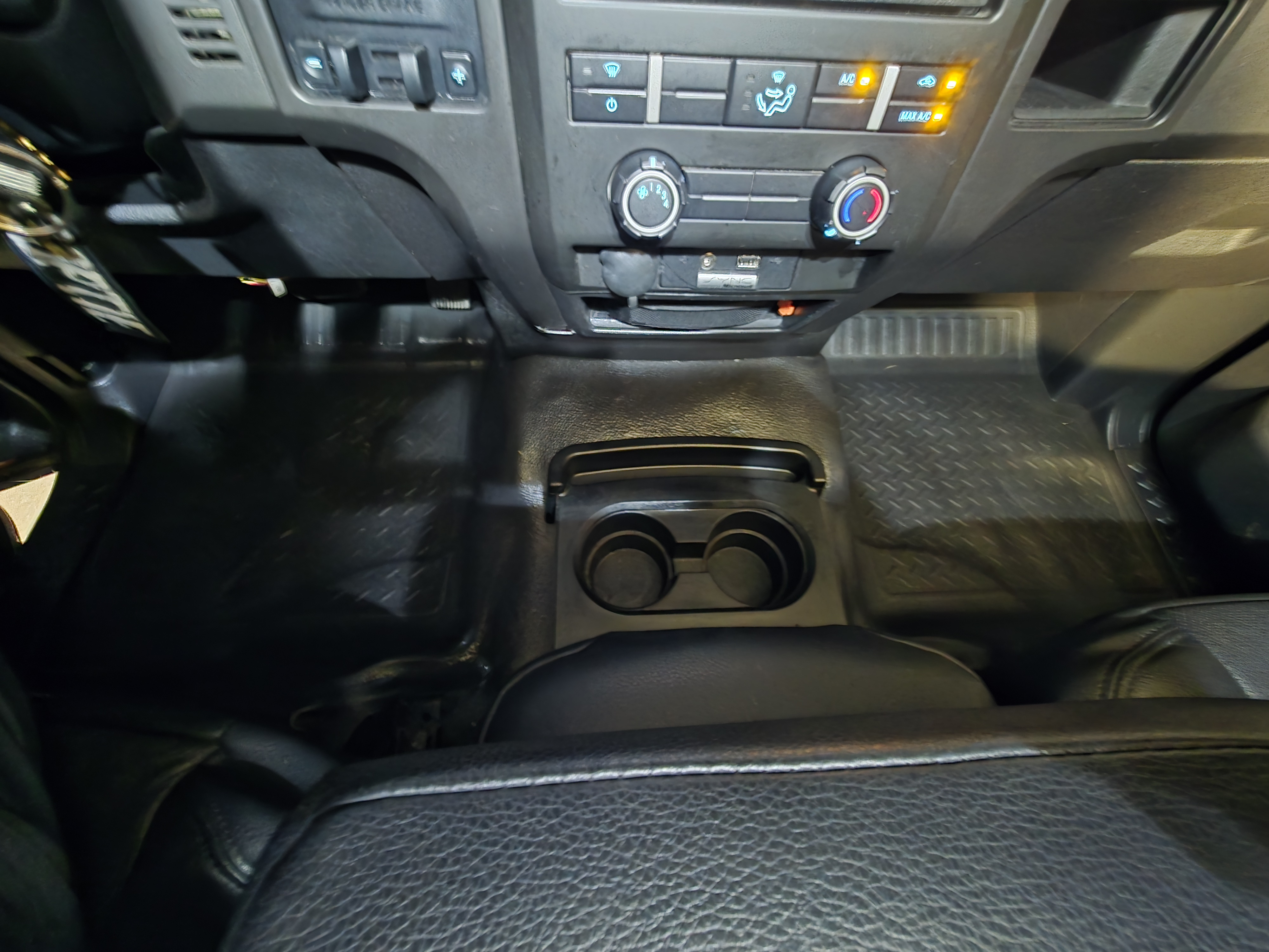 Used 2013 Ford F150 STX w/ Mid Equipment Group AWD/4WD image 23