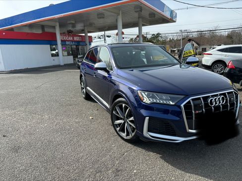 Used 2022 Audi SQ7 Prestige w/ Prestige Package AWD/4WD image 2