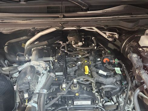 Used 2021 Ford Ranger XLT w/ Equipment Group 301A Mid image 13