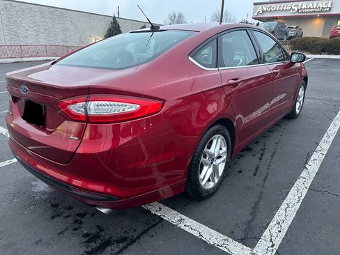 Used 2013 Ford Fusion SE image 5
