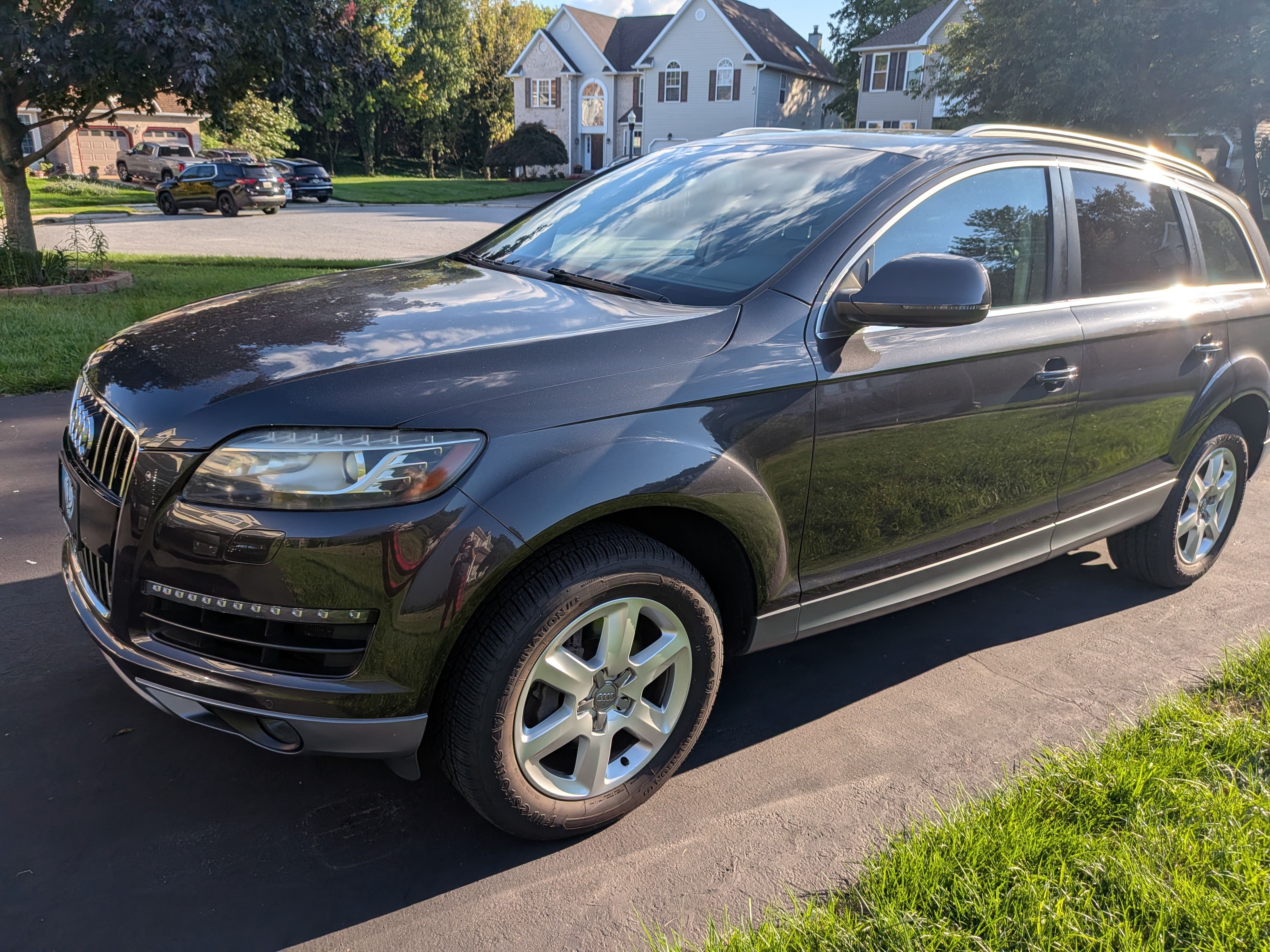 Used 2011 Audi Q7 3.0T Premium Plus AWD/4WD image 1