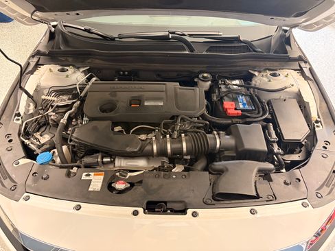 Used 2020 Honda Accord Touring image 26