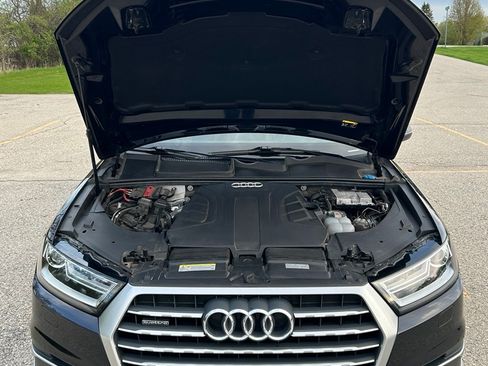Used 2019 Audi Q7 3.0T Premium w/ Convenience Package AWD/4WD image 13