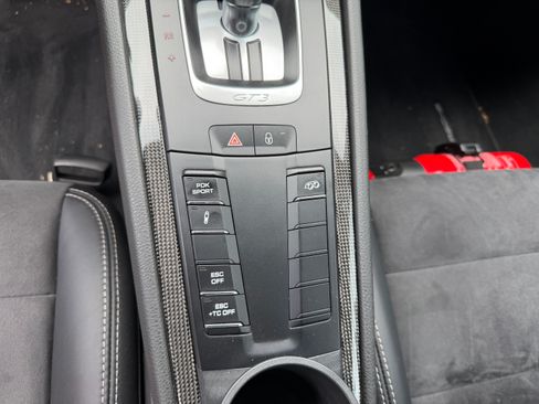 Used 2015 Porsche 911 GT3 RWD image 21