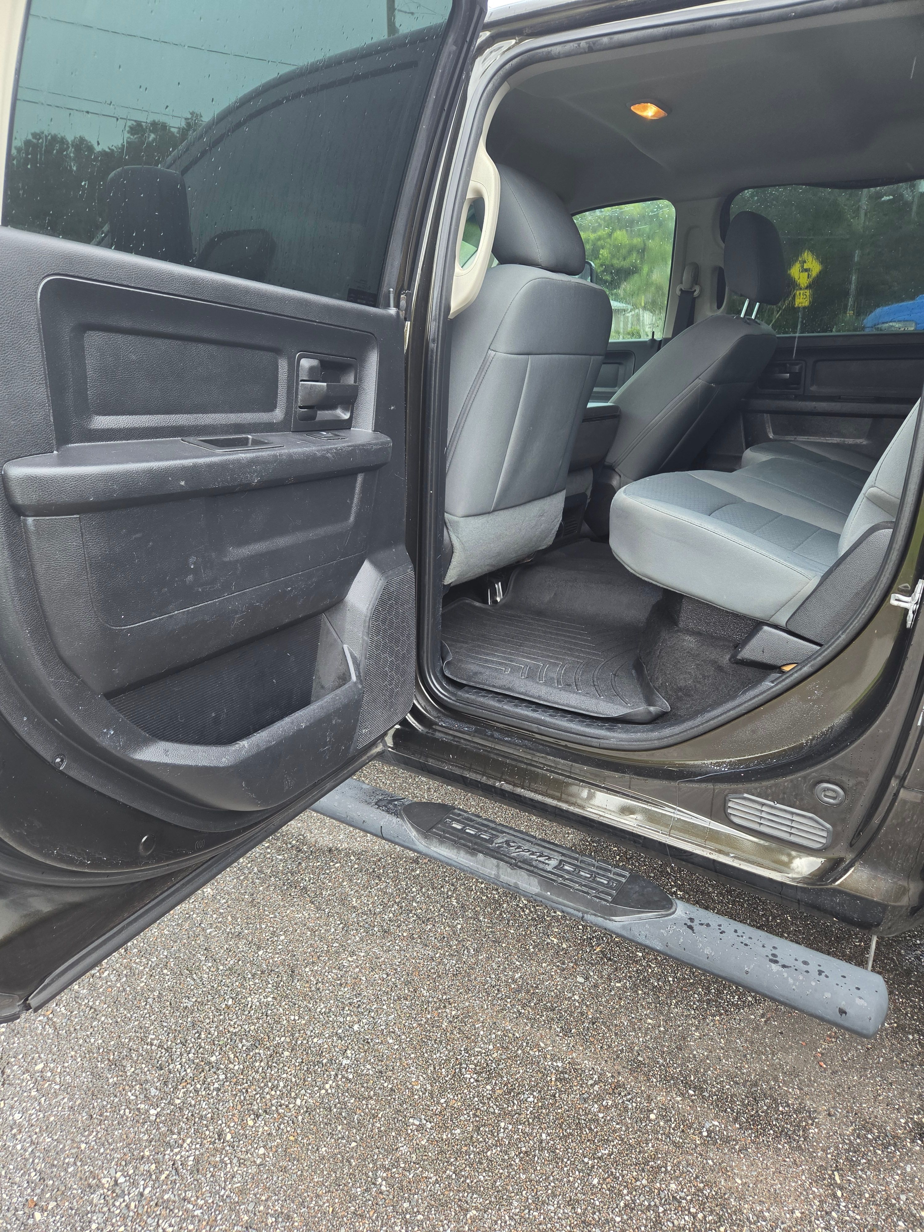 Used 2014 RAM 3500 Tradesman AWD/4WD image 8