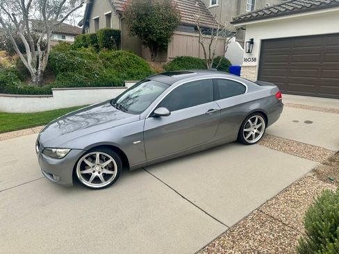 Used 2007 BMW 335i Coupe RWD image 1