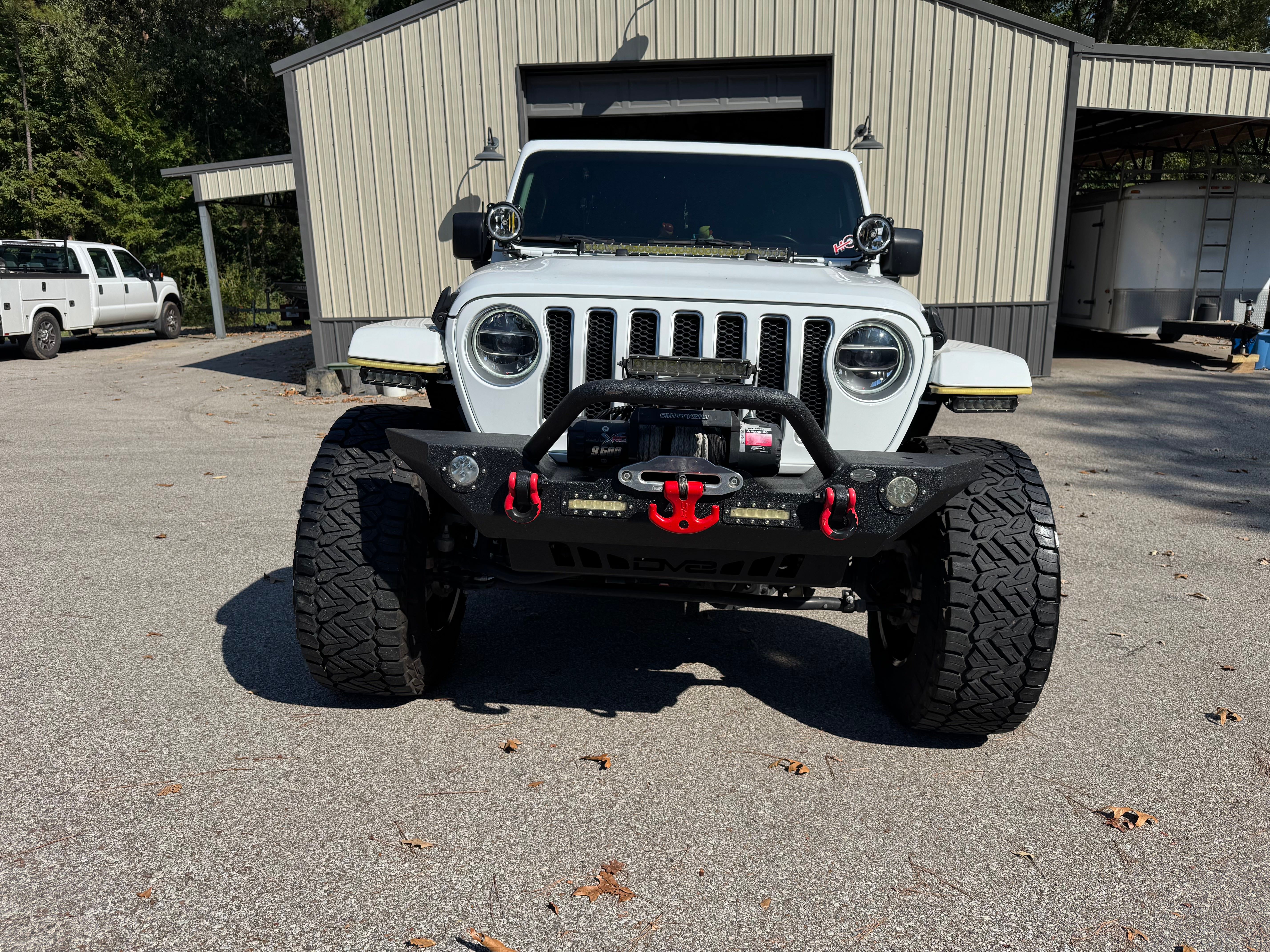 Used 2021 Jeep Wrangler Unlimited Sahara AWD/4WD image 4