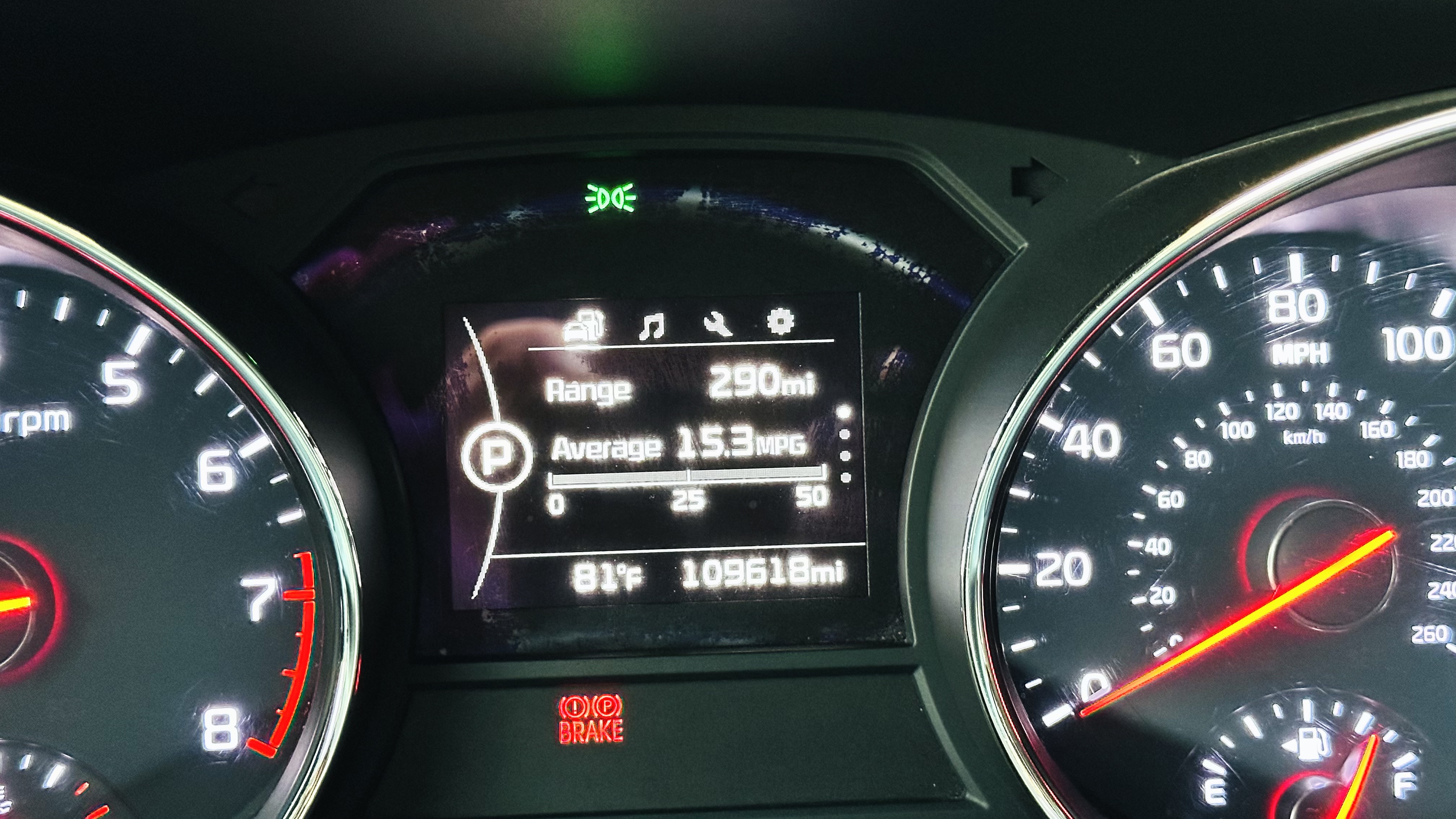 Used 2017 Kia Sedona LX w/ LX Essentials Premium Package FWD image 14