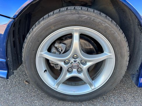 Used 2003 Toyota Celica GT-S FWD image 16