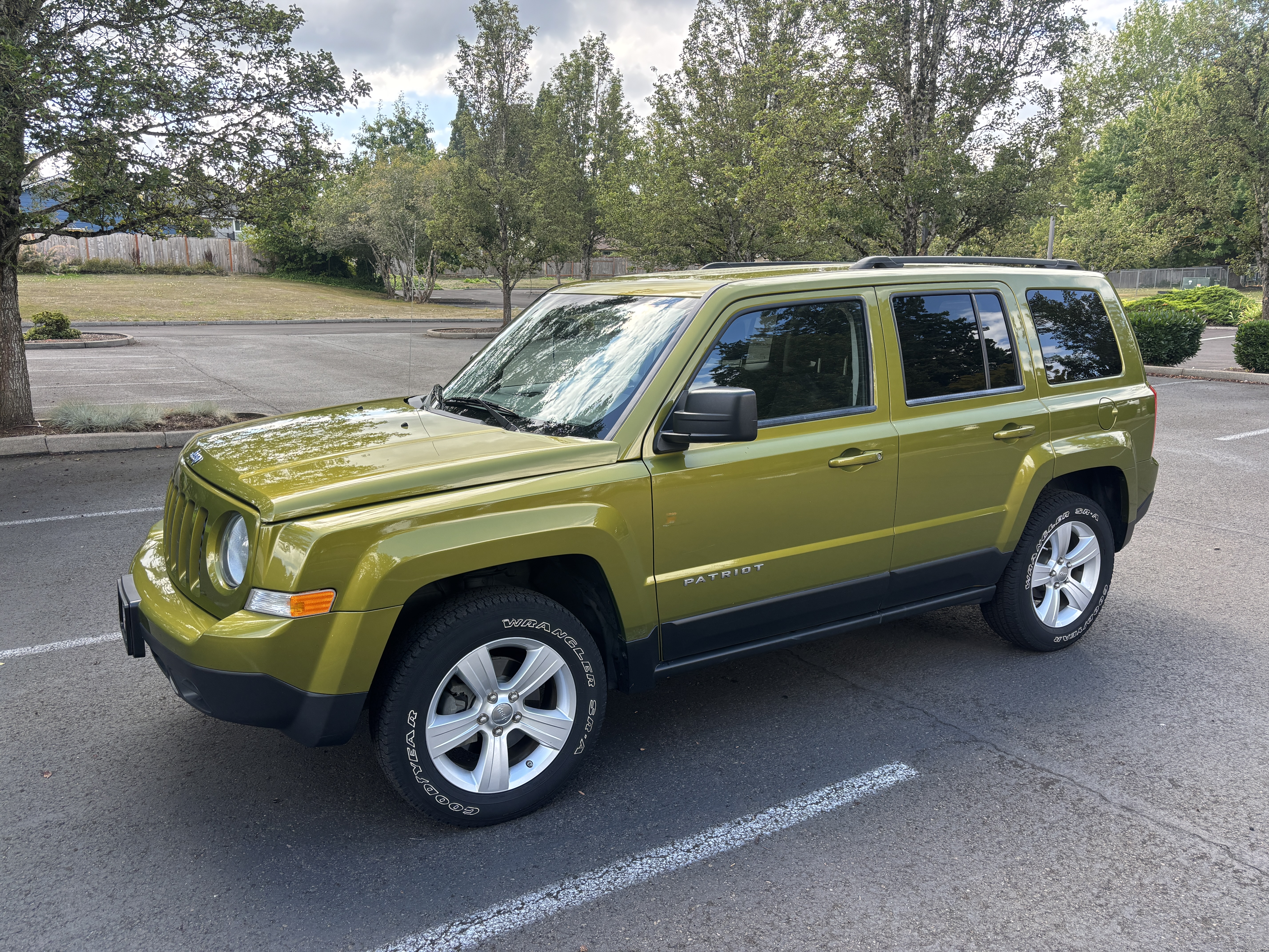 Used 2012 Jeep Patriot Sport w/ PWR Value Group AWD/4WD image 1