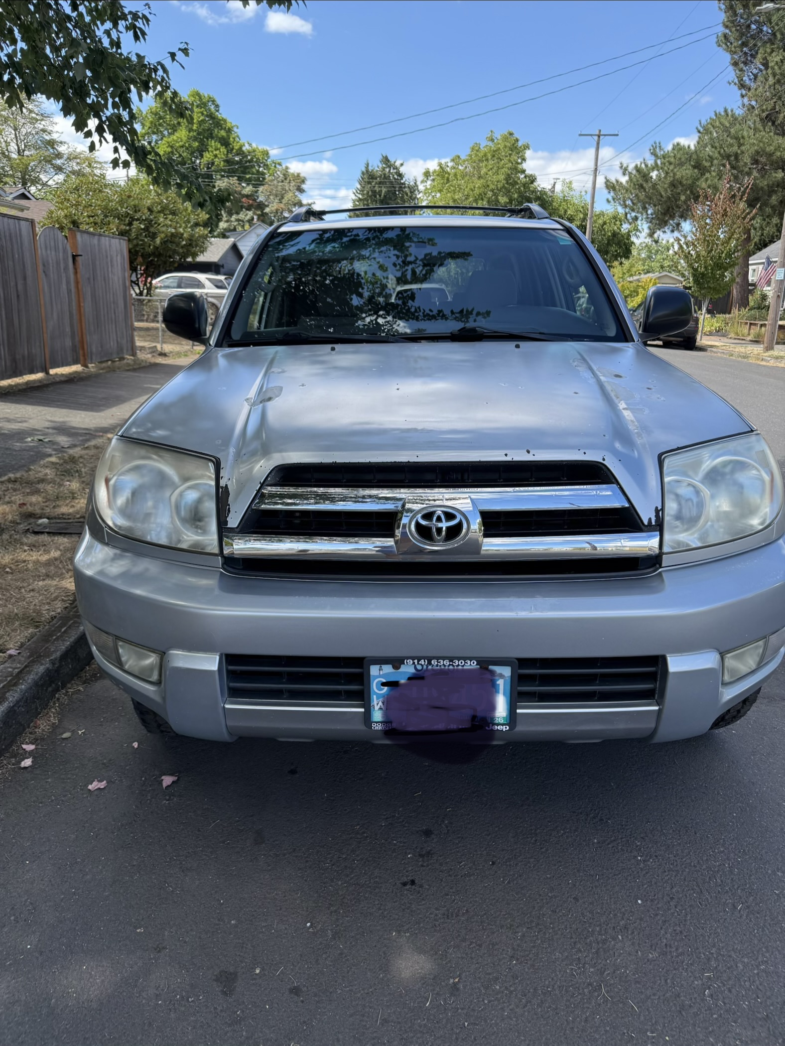 Used 2005 Toyota 4Runner SR5 AWD/4WD image 9