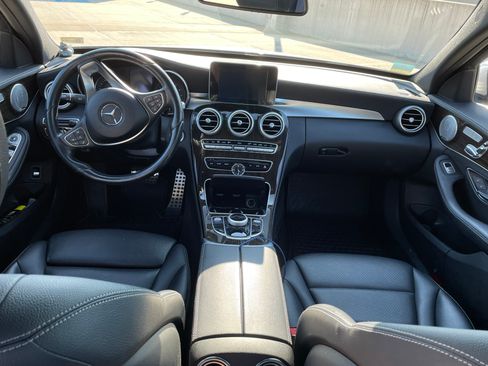 Used 2017 Mercedes-Benz C 300 4MATIC Sedan image 12
